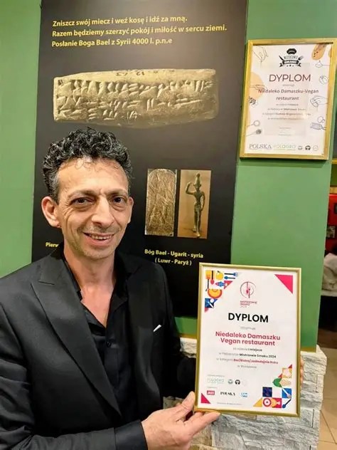 Gospodarz Niedaleko Damaszku z dyplomem uznania